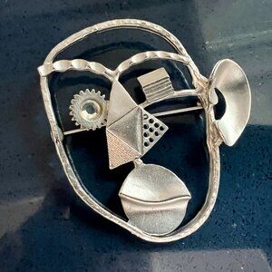 Vintage Modern Silver Abstract Face Metal Brooch/Pin
